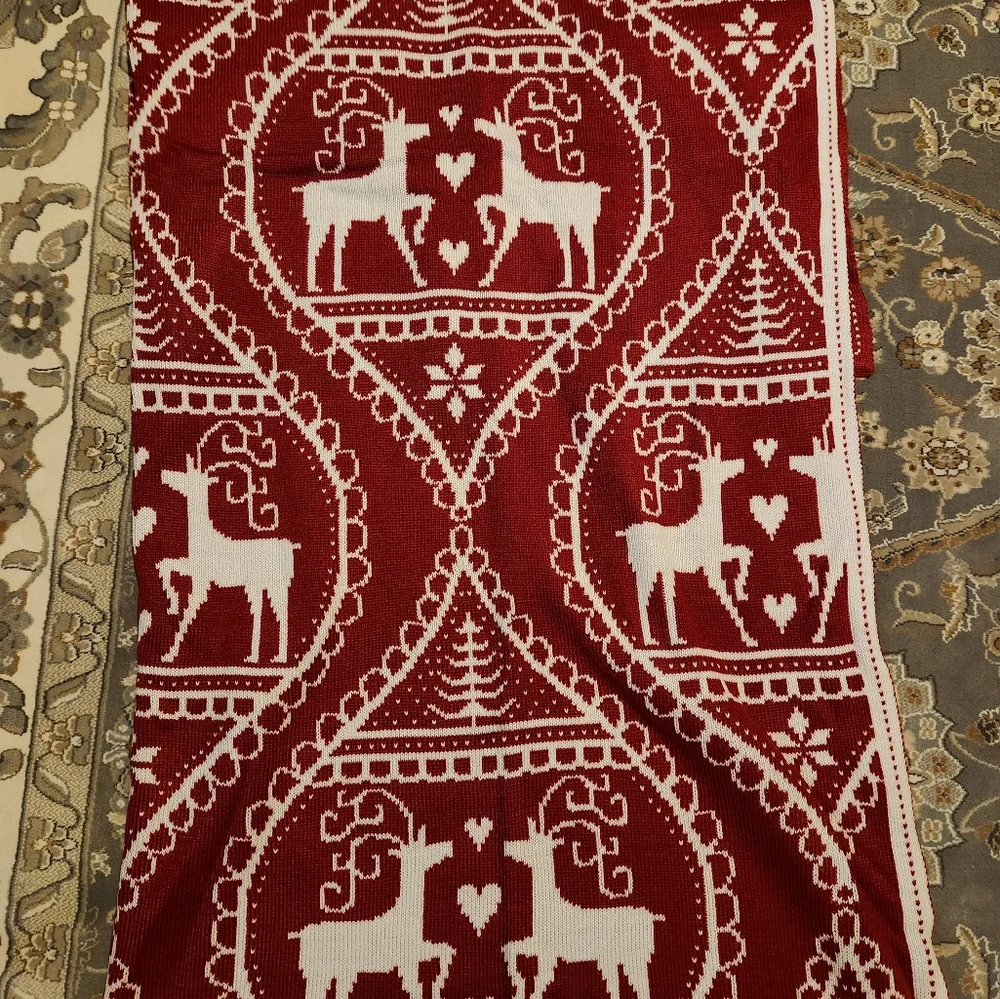 NWT! Christmas reindeer throw
